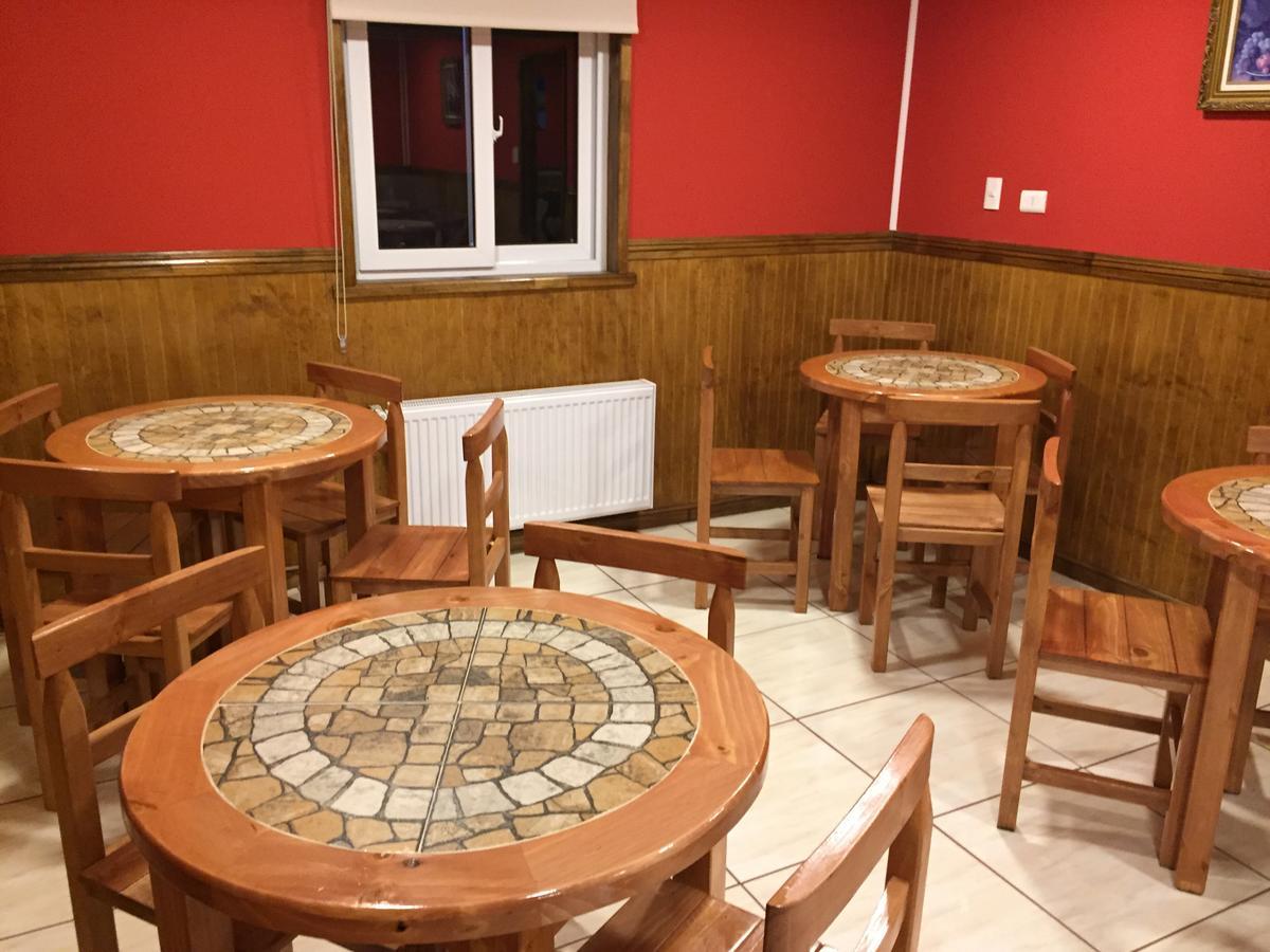 Hostal America En بويرتو ناتالز المظهر الخارجي الصورة